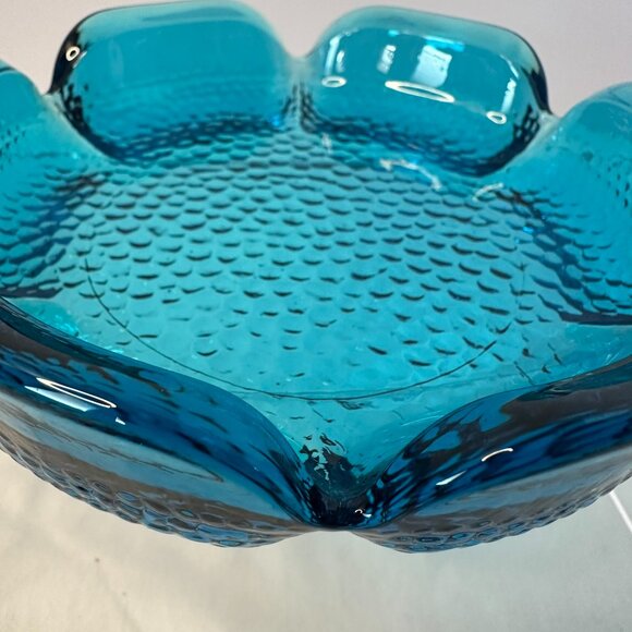 Vintage Blenko Blue Lotus Blossom Flower Shape with six petals Pebbled Art Glass - Picture 4 of 9
